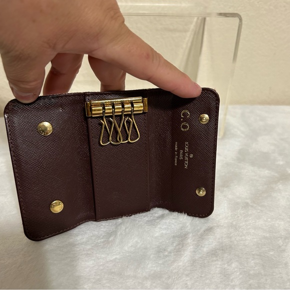 Louis Vuitton mini Lin cherry key holder - Picture 5 of 9